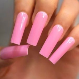 7 Piece Press-On Nails Kit